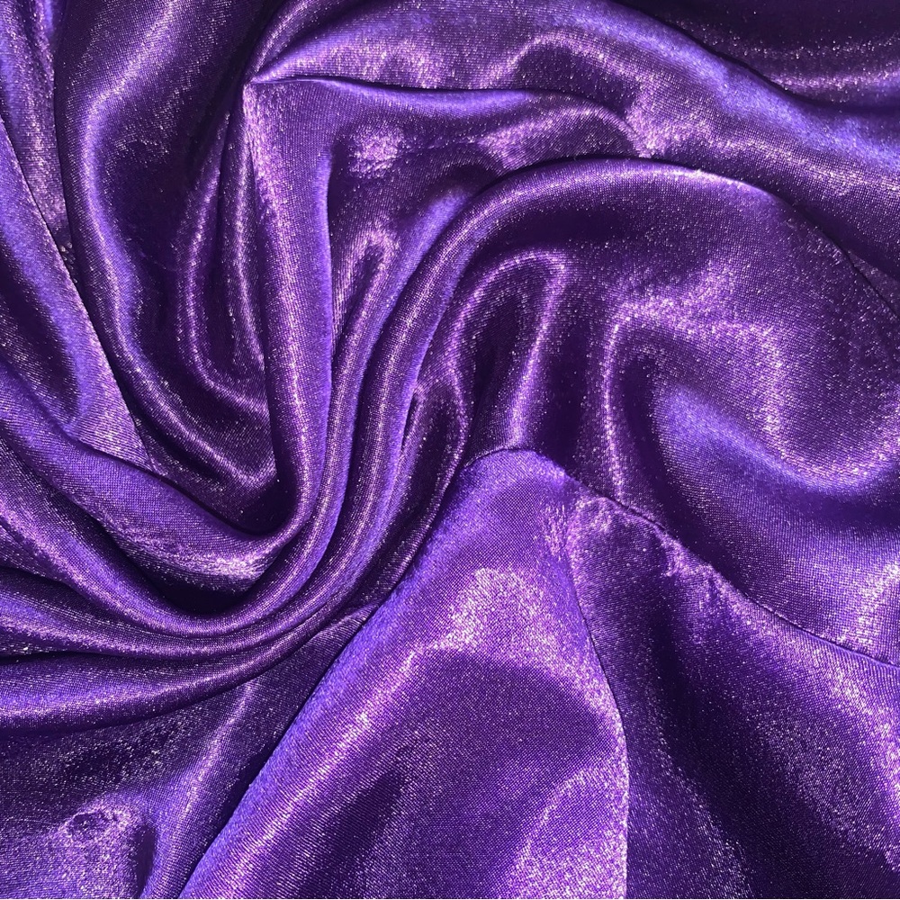 g o l d :: Vintage Victoria’s Secret Gold Label Satin Slip Nightie - Picture 7 of 10